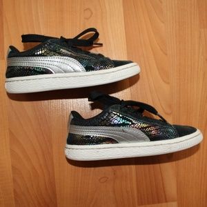 Puma Sz 10C Platform Black Suede Low Top Sneakers